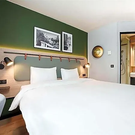 Hotel Kyriad 3*