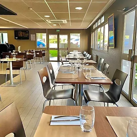 Kyriad 3* Le Blanc-Mesnil