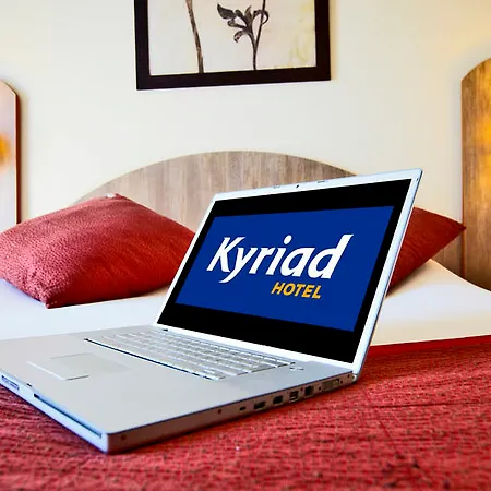 Kyriad 3* Ле-Блан-Мениль
