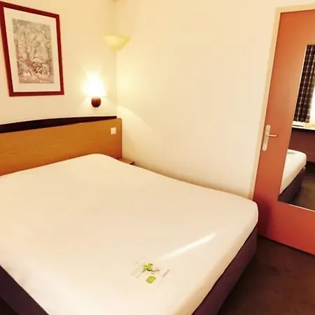 Hotel Kyriad Le Blanc-Mesnil