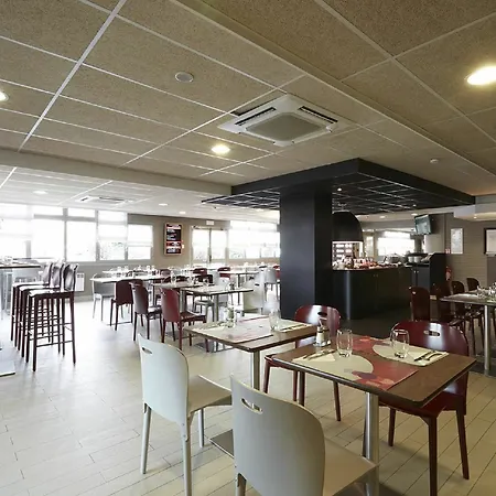 Kyriad Hotel Le Blanc-Mesnil