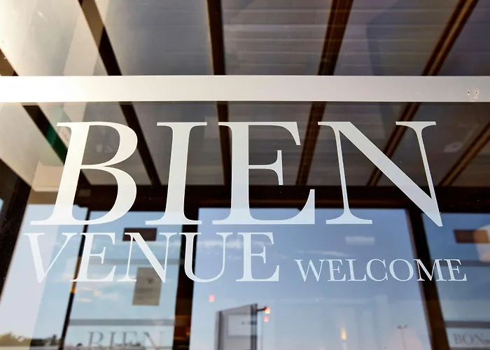 Kyriad 3* ル・ブラン・メニル