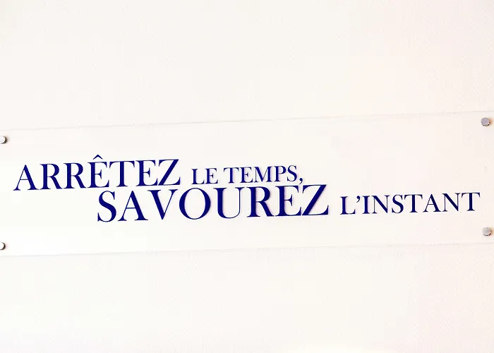 Kyriad ホテル ル・ブラン・メニル