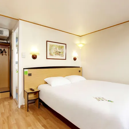 Kyriad Hotel