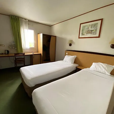 Hotel Kyriad 3*