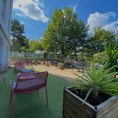 Hotel Kyriad Le Blanc-Mesnil