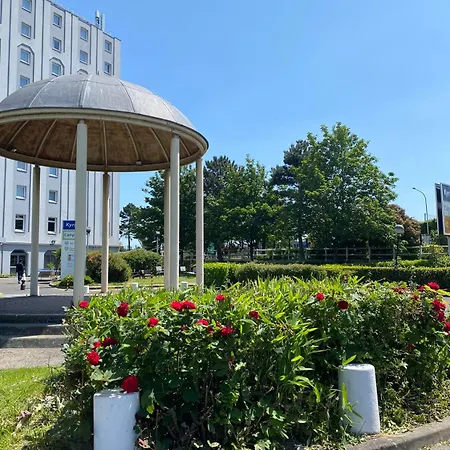 Kyriad Hotel Le Blanc-Mesnil