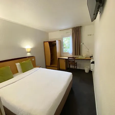 Kyriad Hotel Le Blanc-Mesnil