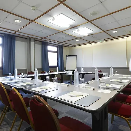 Kyriad Hotel 3*